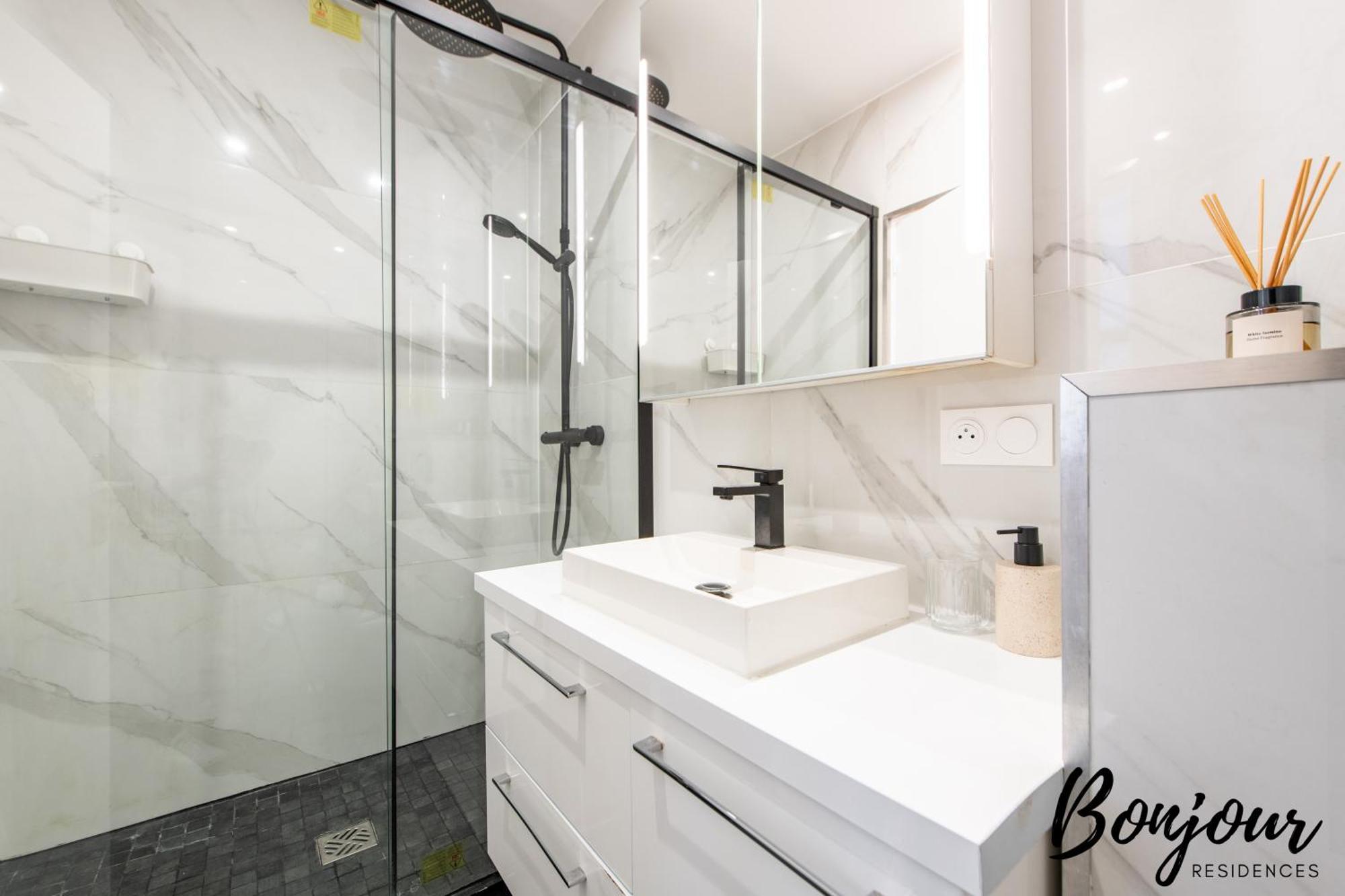 Free Parking - Porte D'Orleans - 2 Bedrooms Монруж Экстерьер фото